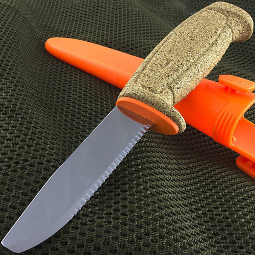 3810 Mora Floating Serrated Knife фото 14 3810 Mora Floating Serrated Knife фото 14
