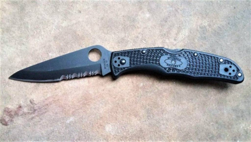 Складной нож Spyderco Endura 4 - 10PSBBK фото 3 Складной нож Spyderco Endura 4 - 10PSBBK фото 3